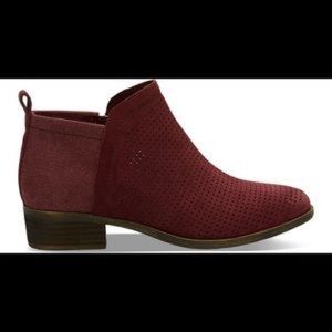 TOM’s Deia Bootie- Oxblood. Size 7